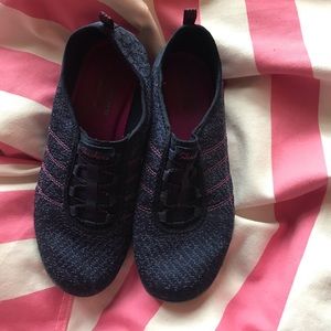 Women’s Skecher Slip On